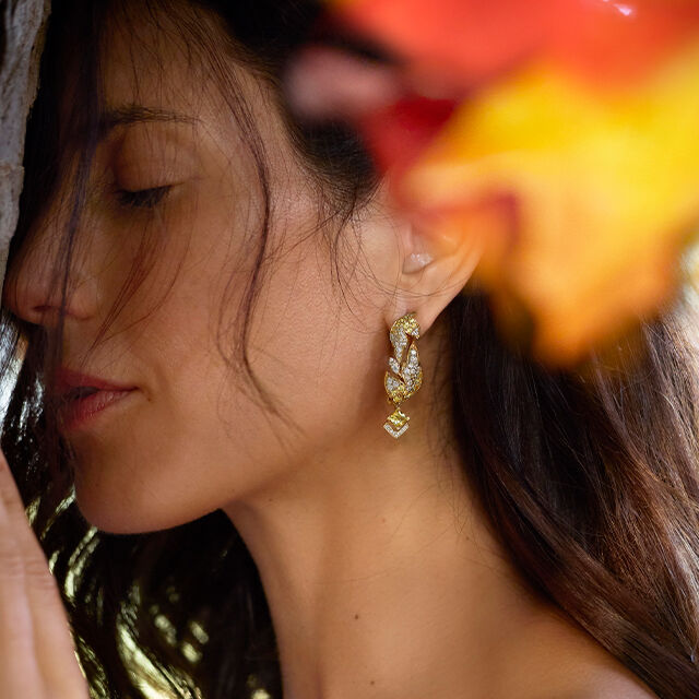 Dancing Chinar Earrings,,hi-res image number null