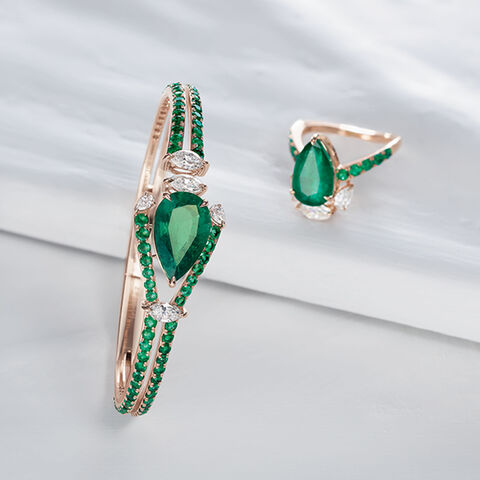 Emerald Riversong Bracelet
