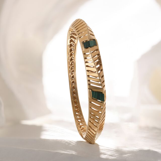 Poise Bangle,,hi-res image number null