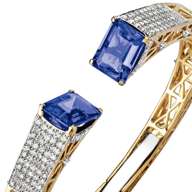 Eiffel Tower Bangle,,hi-res image number null