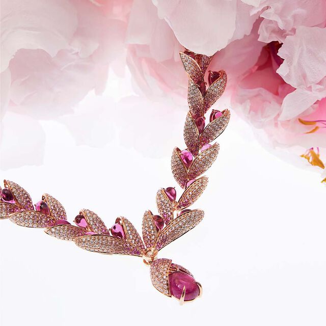 Birds of paradise Necklace,,hi-res image number null