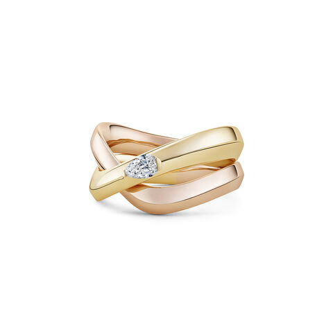 My Embrace ring, 1 Diamond