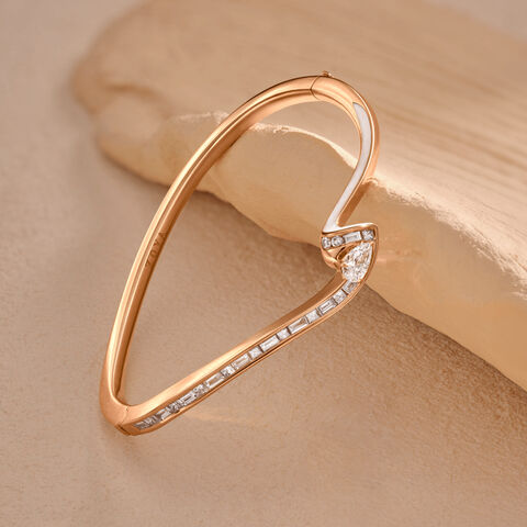 The Radiant River Bracelet, Pear Shape